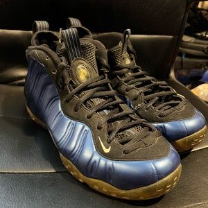 2011 Nike Foamposite One Royal - Size 10